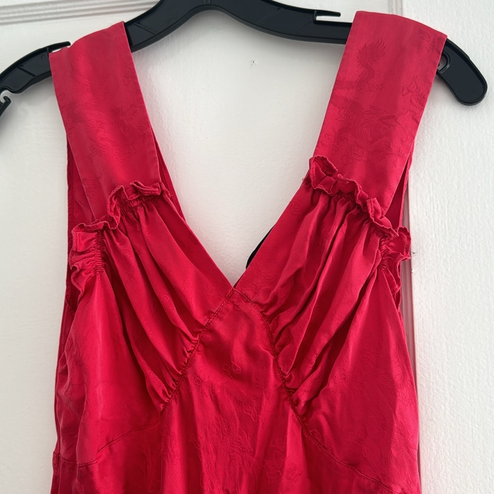 Realisation Par Red Dress - Picture 2 of 4